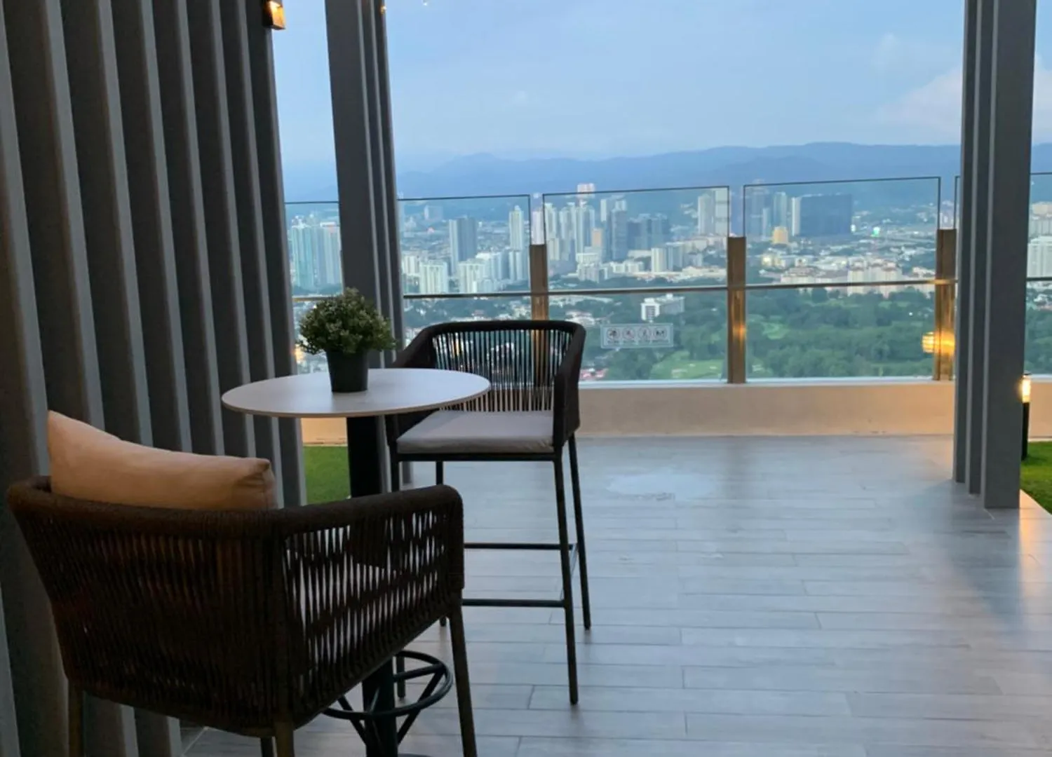 Apartment Agile Sky Pavilion Residence Kl By Moonlight Kuala Lumpur Malaysia